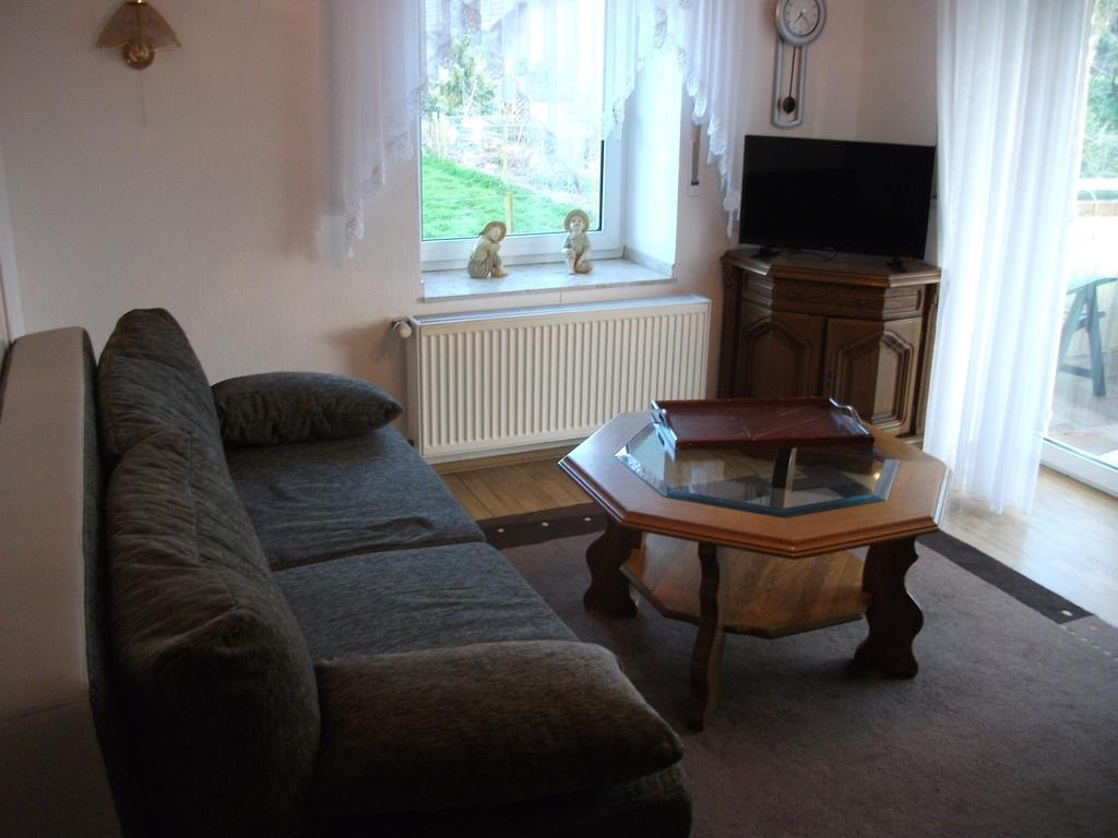 Ferienwohnung Am Bach Рийс Екстериор снимка